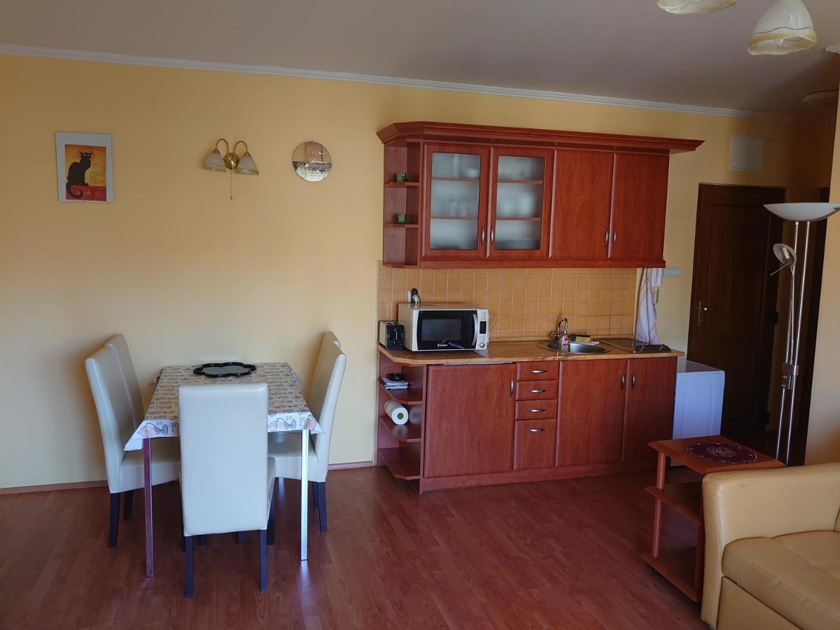 Coke Wellness Apartman Siófok Exterior foto