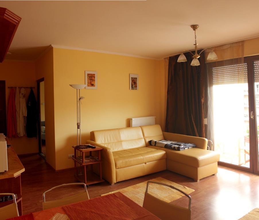 Coke Wellness Apartman Siófok Exterior foto